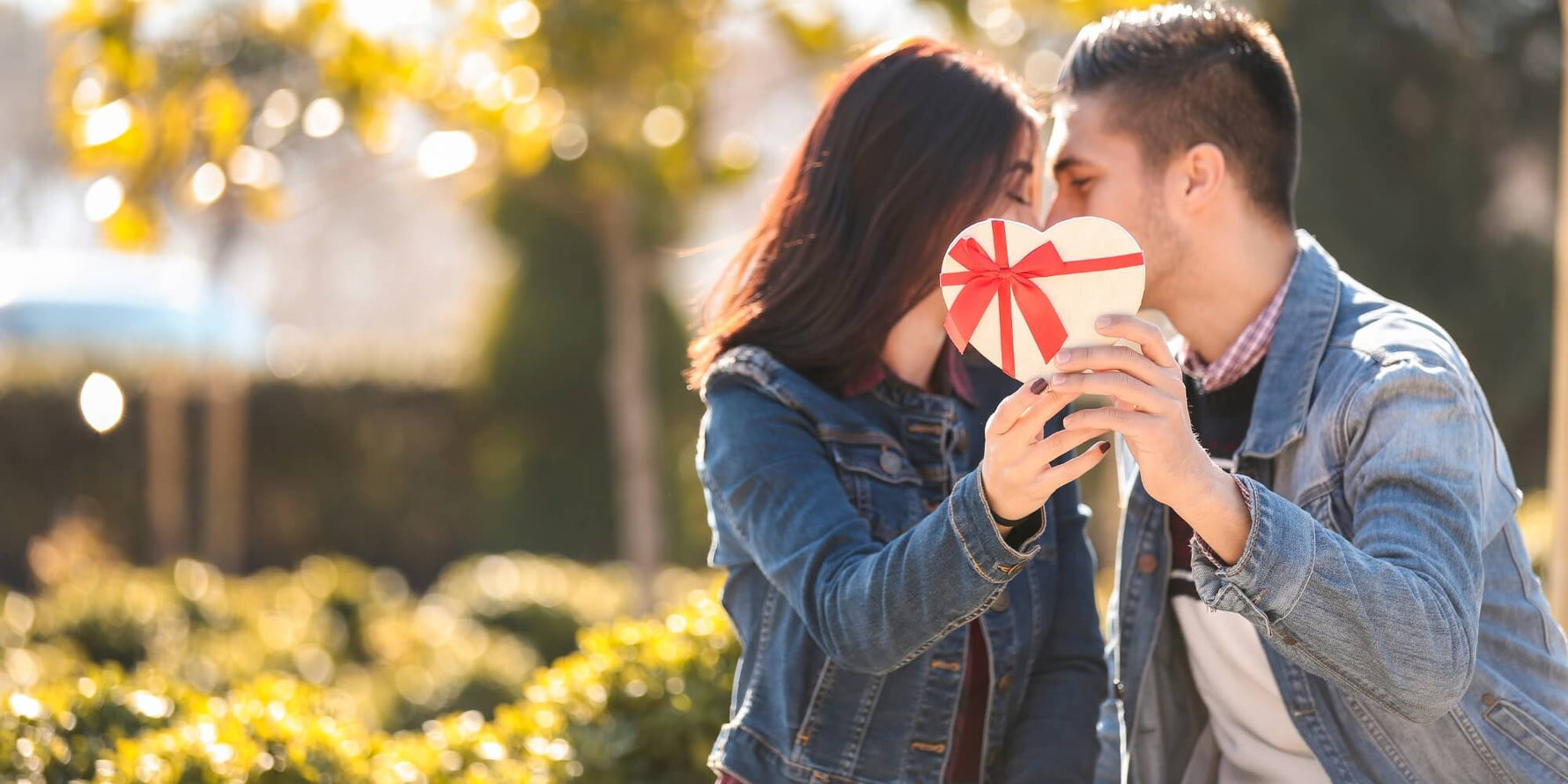 custom initial necklaces for anniversary