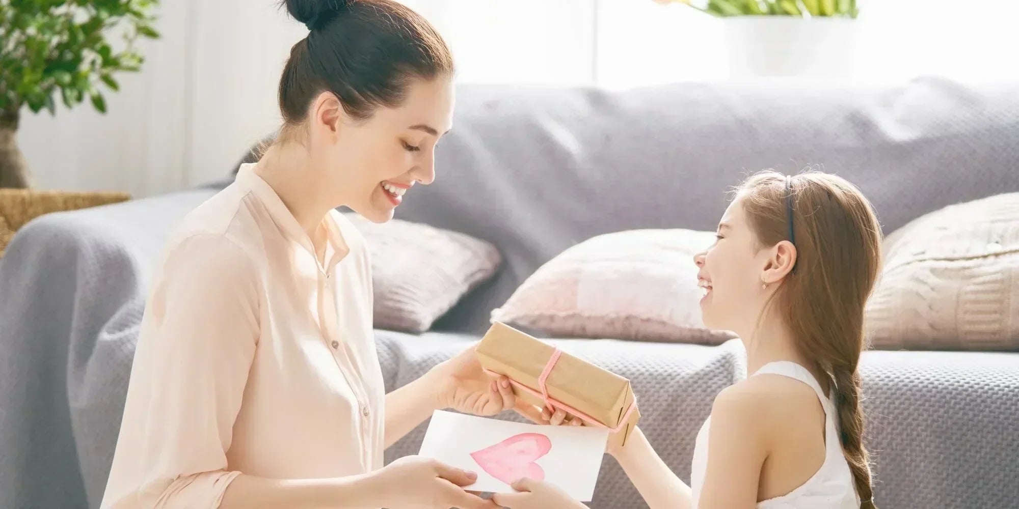 engraved gold necklace for mom