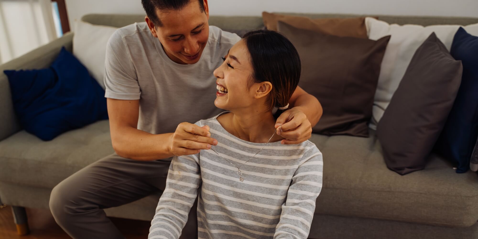 engraved heart necklace