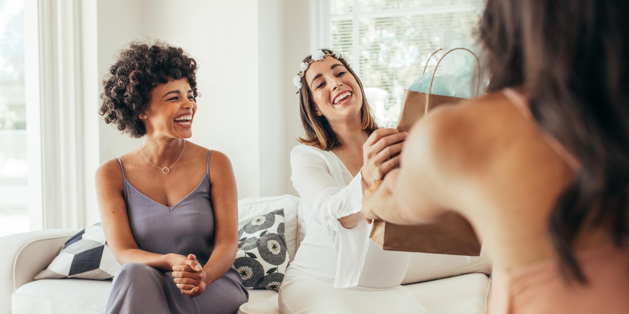 engraved silver necklaces for gifts