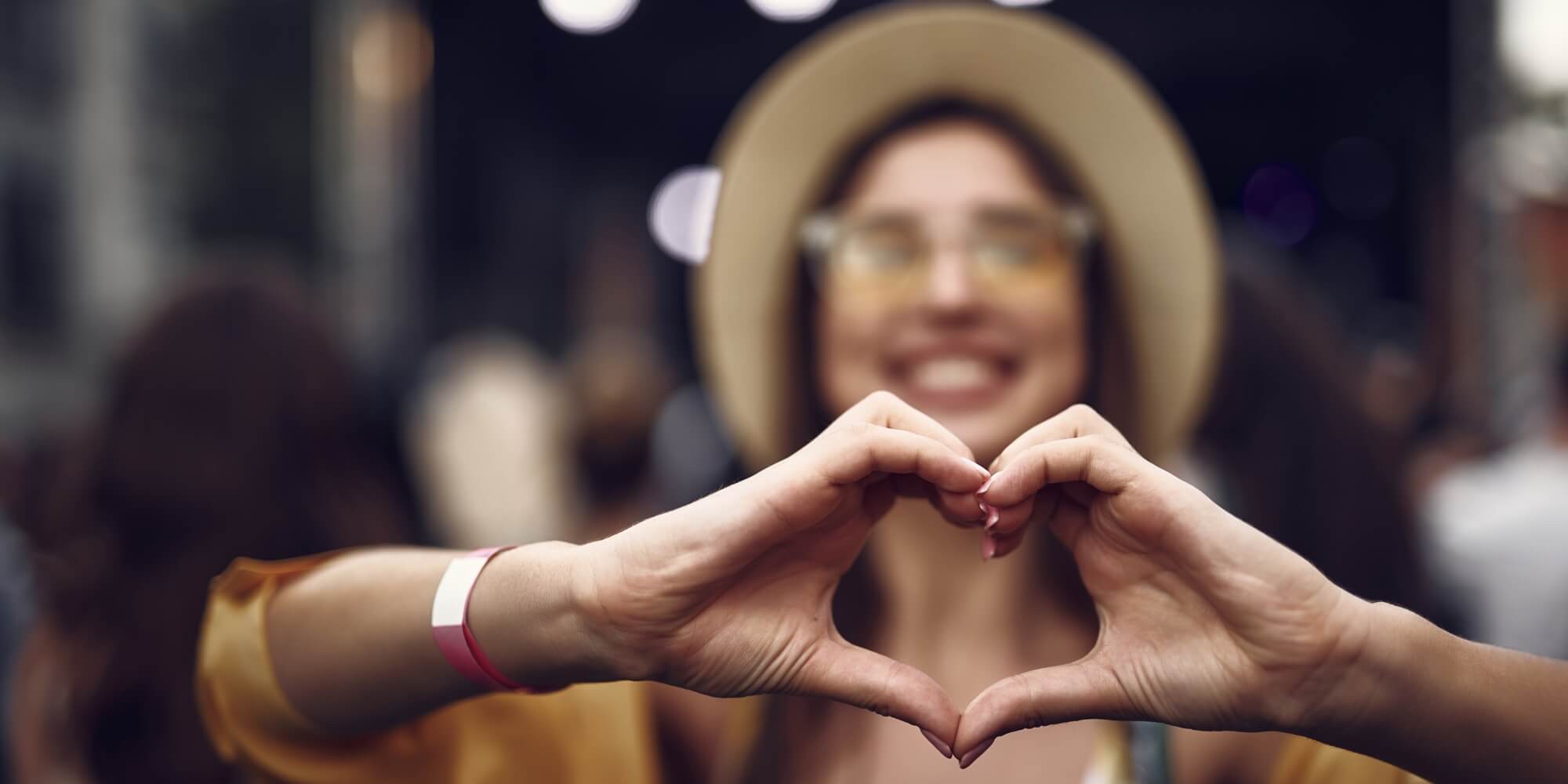 heart locket vs. heart pendant