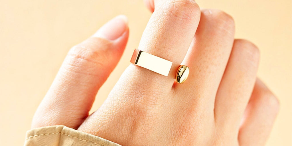 how to clean gold rings