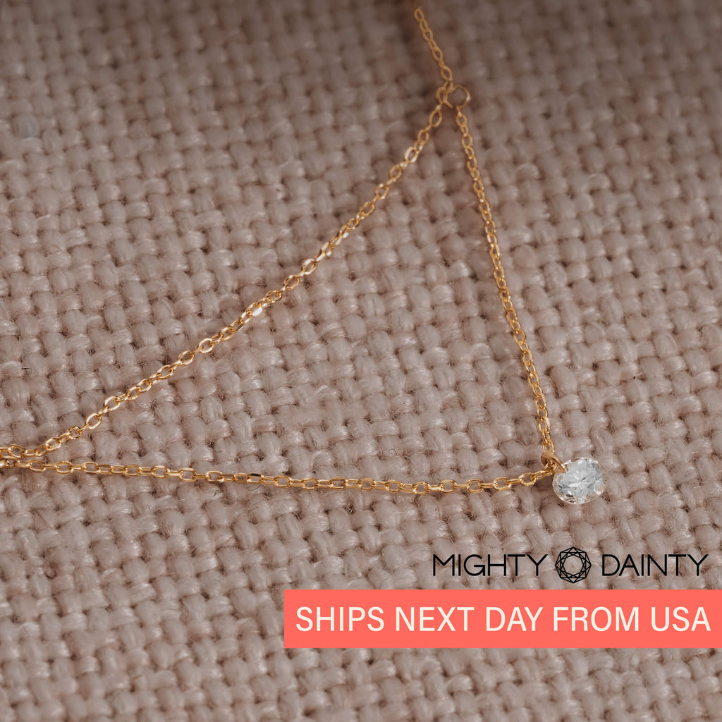 18'' Gold Single Diamond Layered Necklace