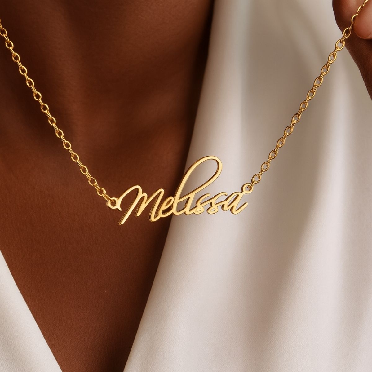 Classic Nameplate Necklace