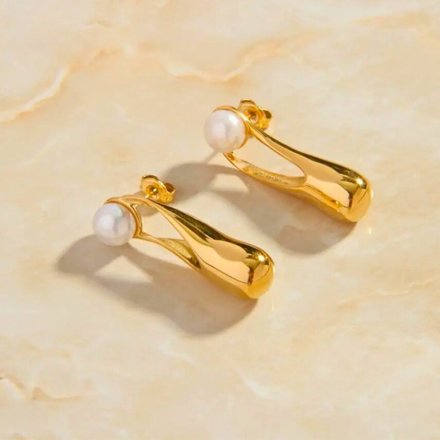 Pearl Drop Earrings
