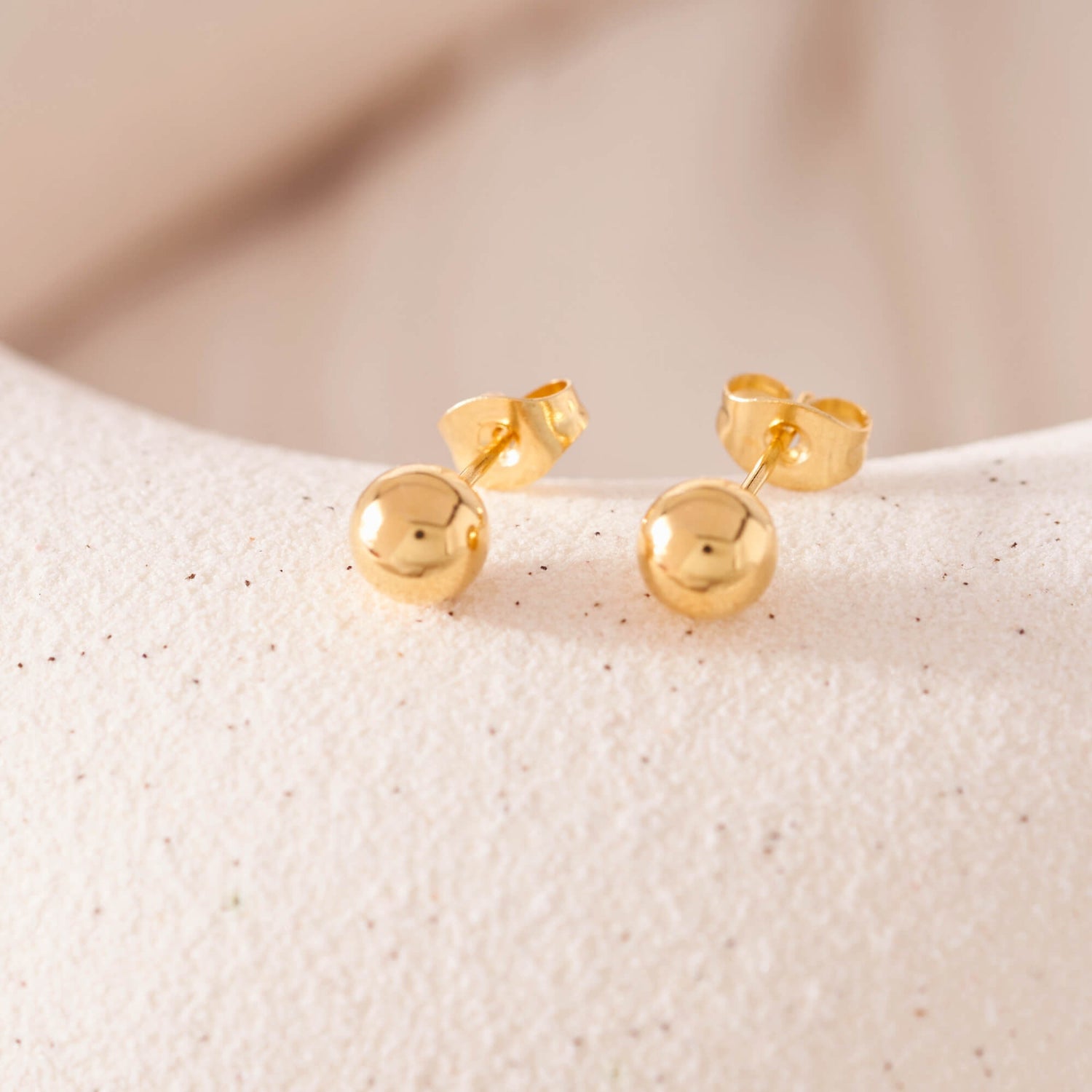 gold ball stud earrings