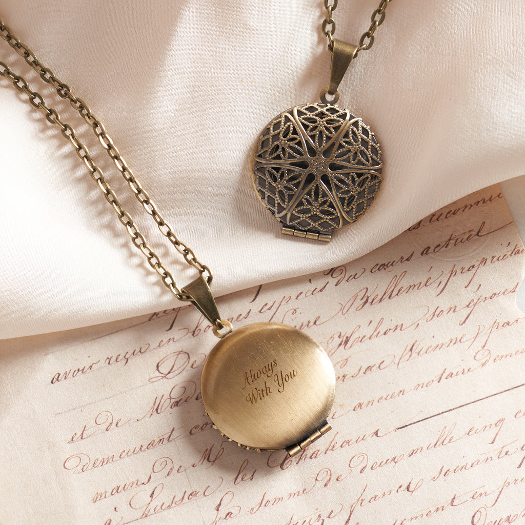 Bronze Vintage Photo Locket