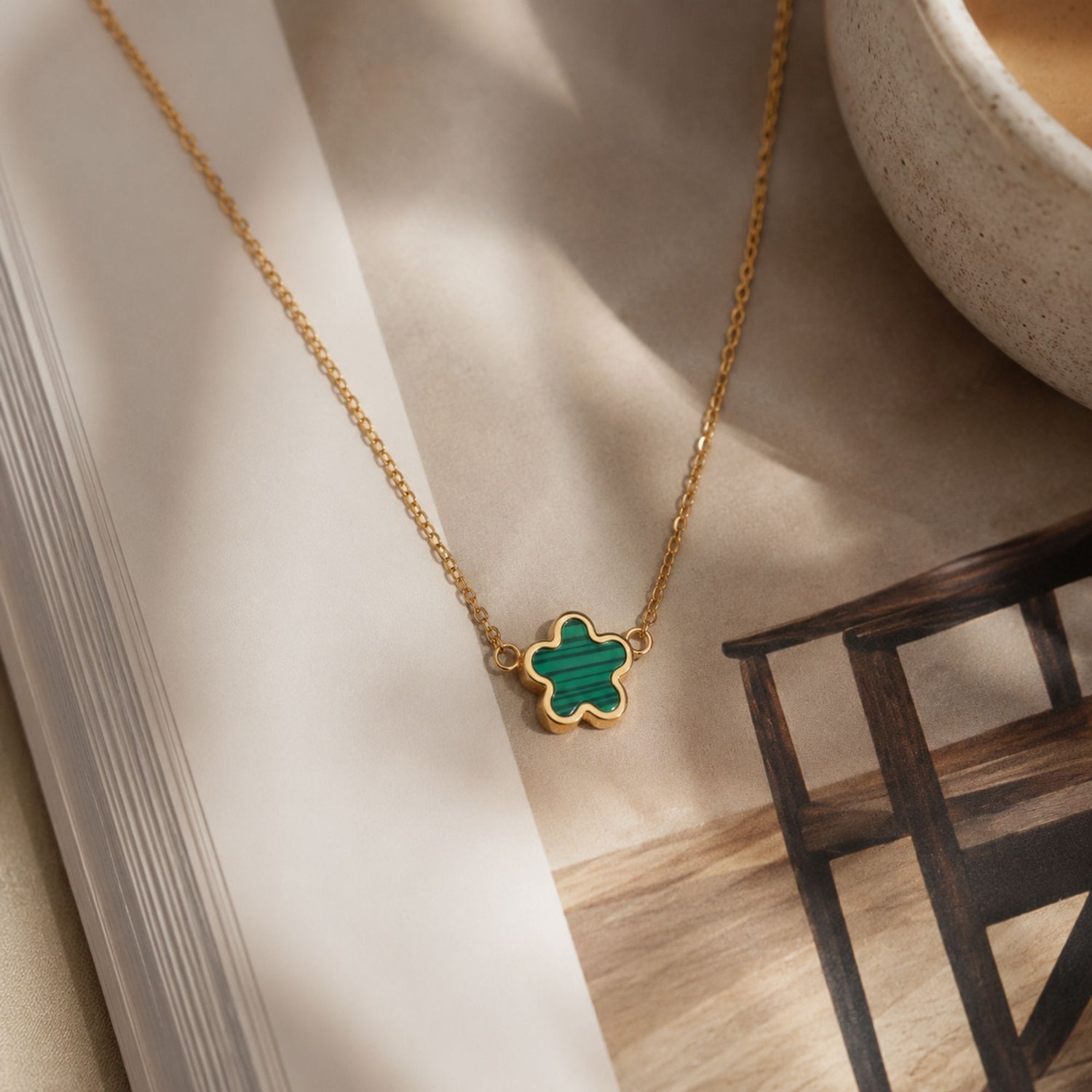 Elegant Clover Leaf Malachite Necklace
