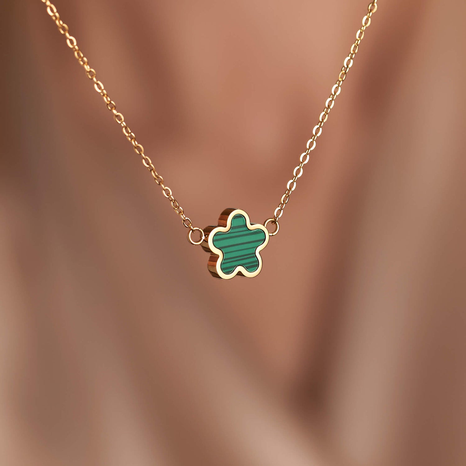 Elegant Clover Leaf Necklace