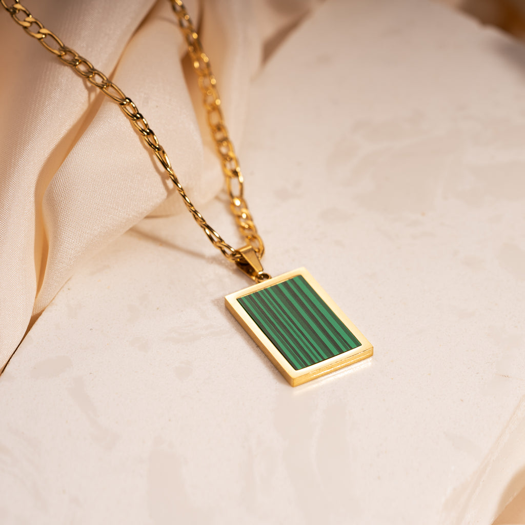 Malachite pattern stone necklace for her