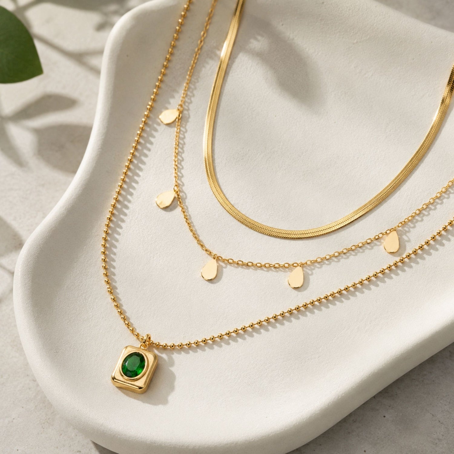 Stone Pendant Necklace Set