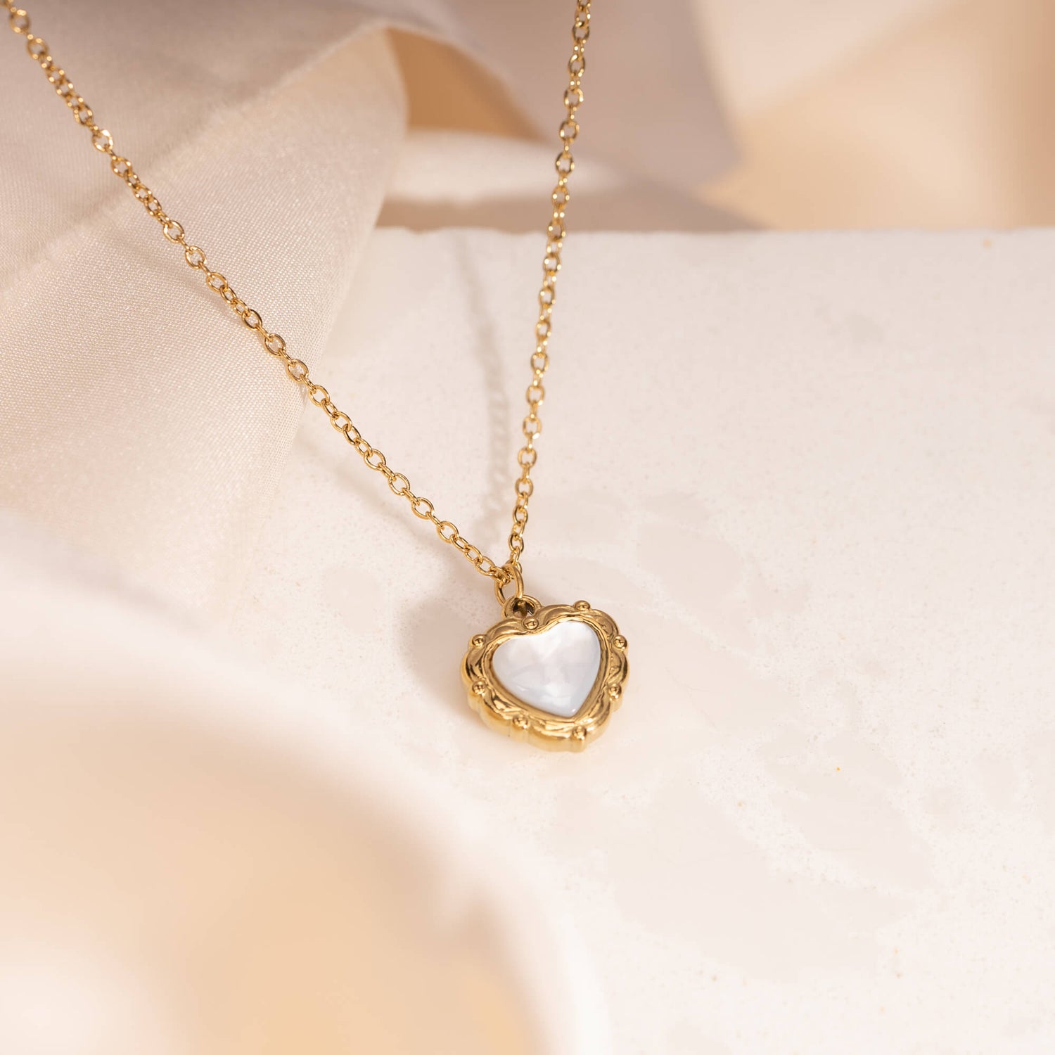 Vintage Heart Shell Necklace