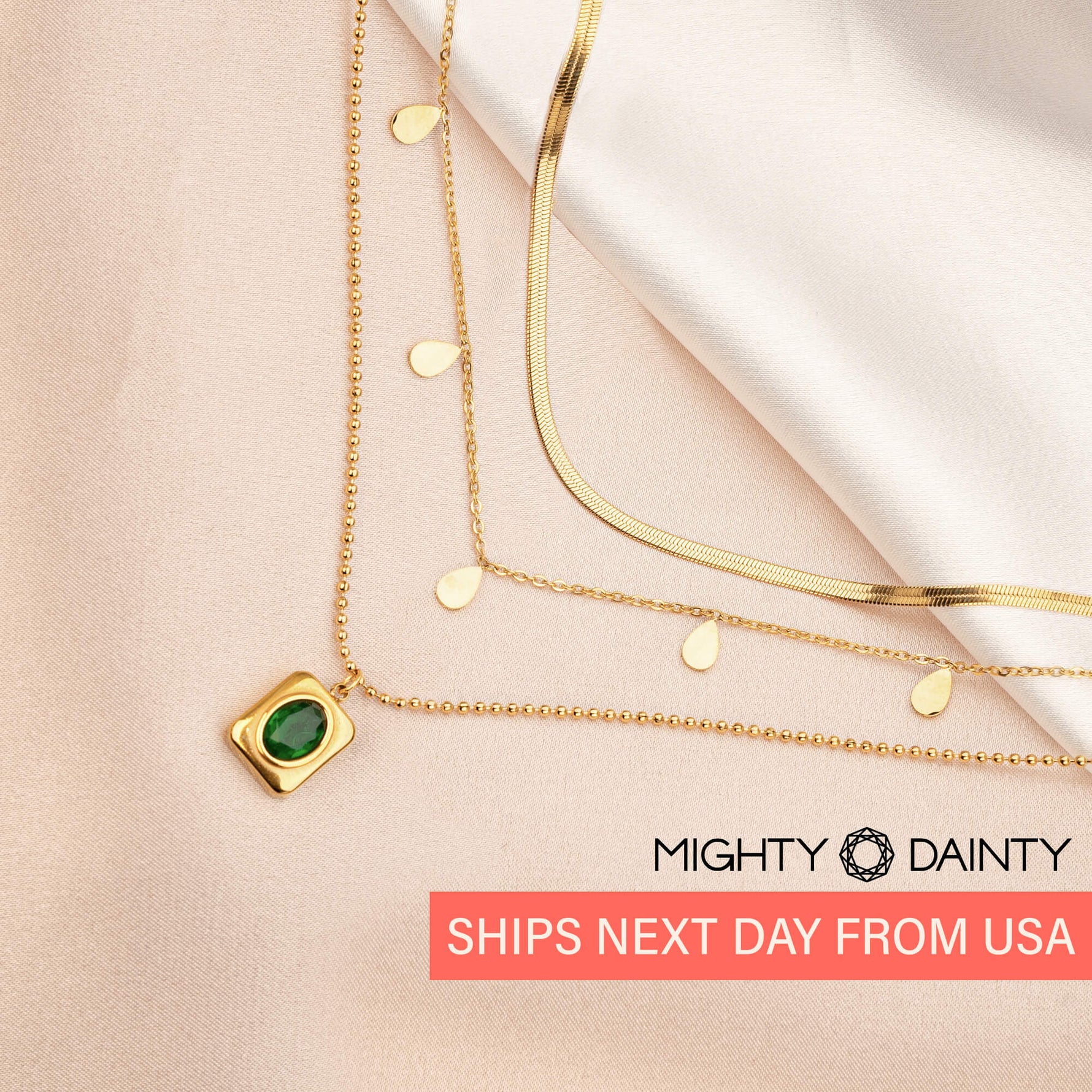 Stone Pendant Necklace Set