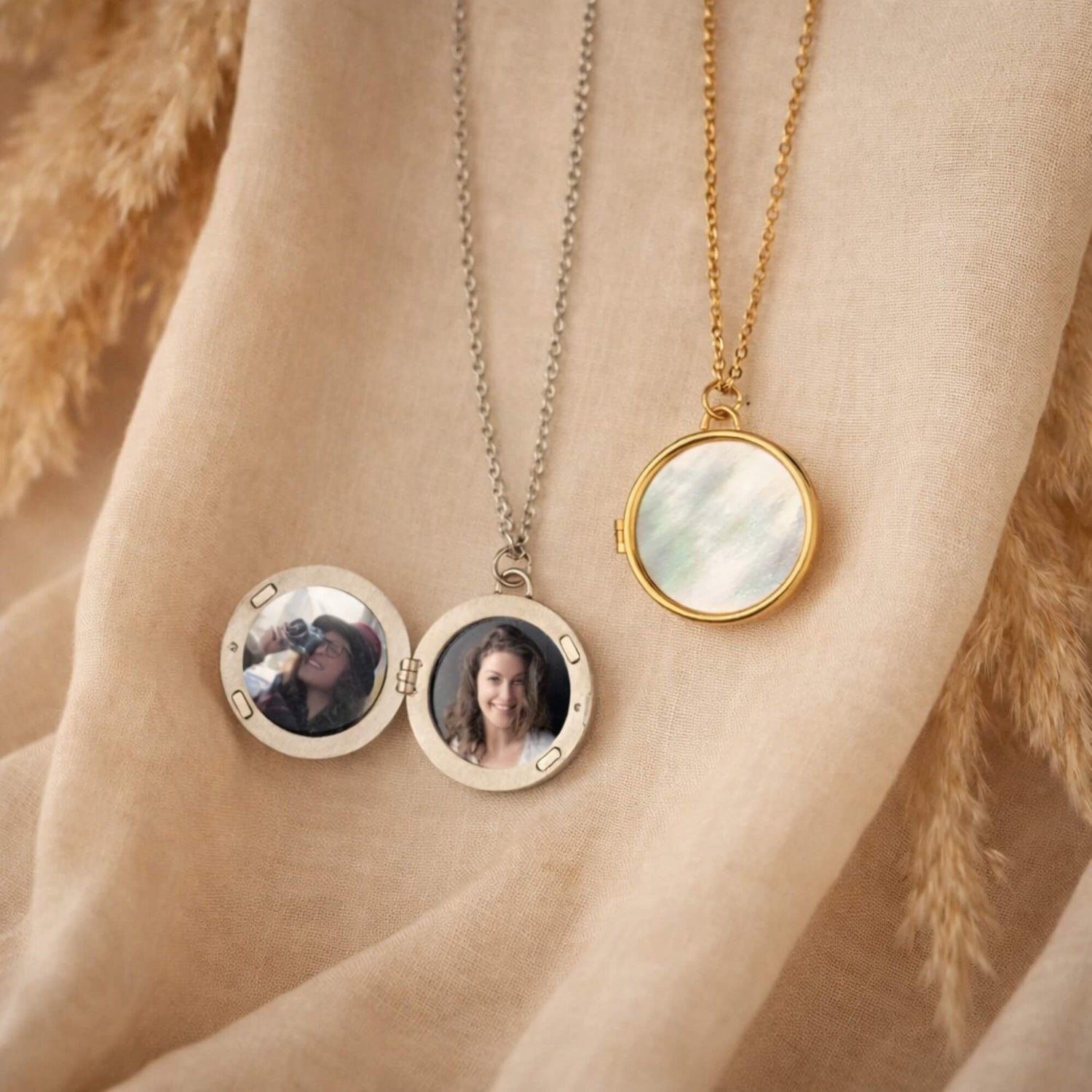 Mother of Pearl Photo Pendant Necklace
