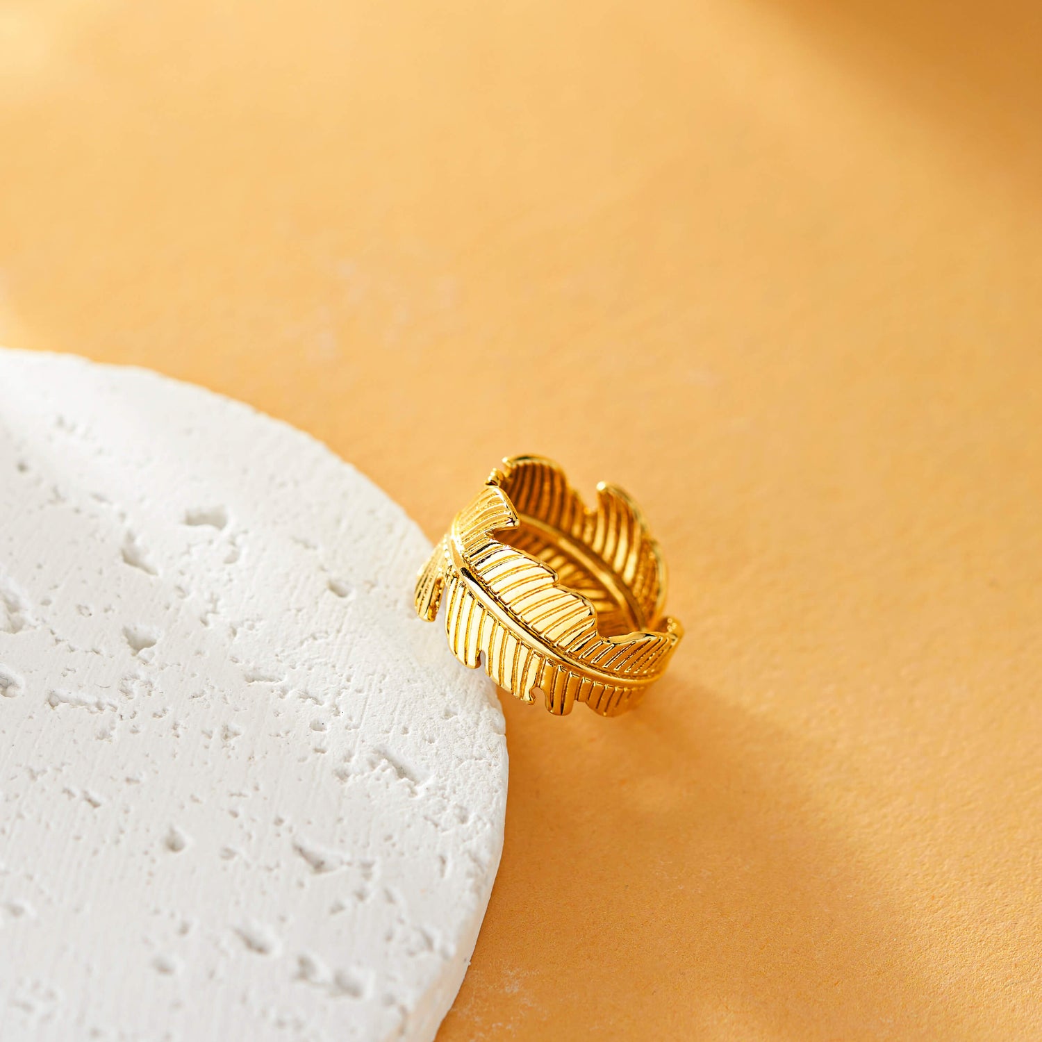 Feather Hug Ring