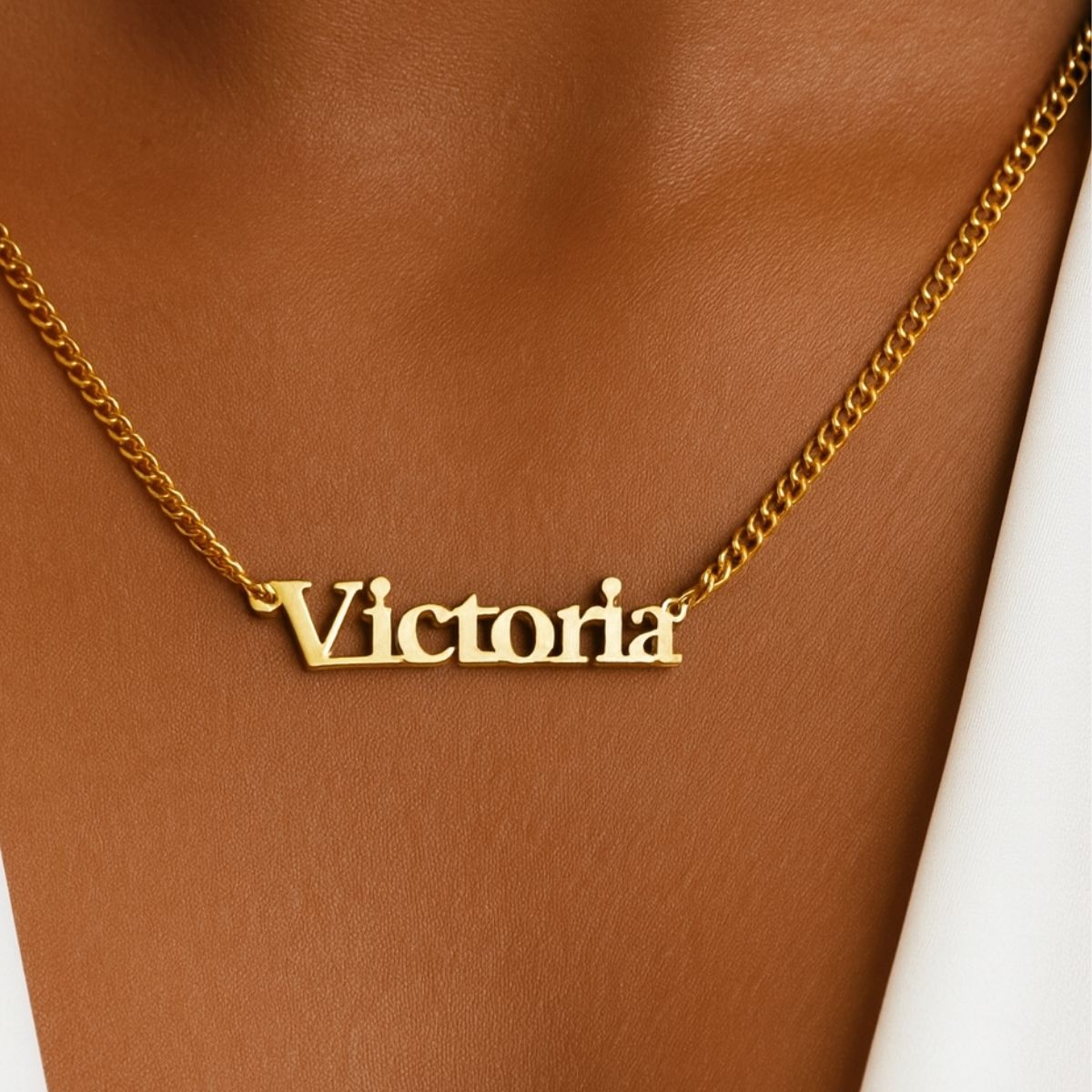 Classic Nameplate Necklace