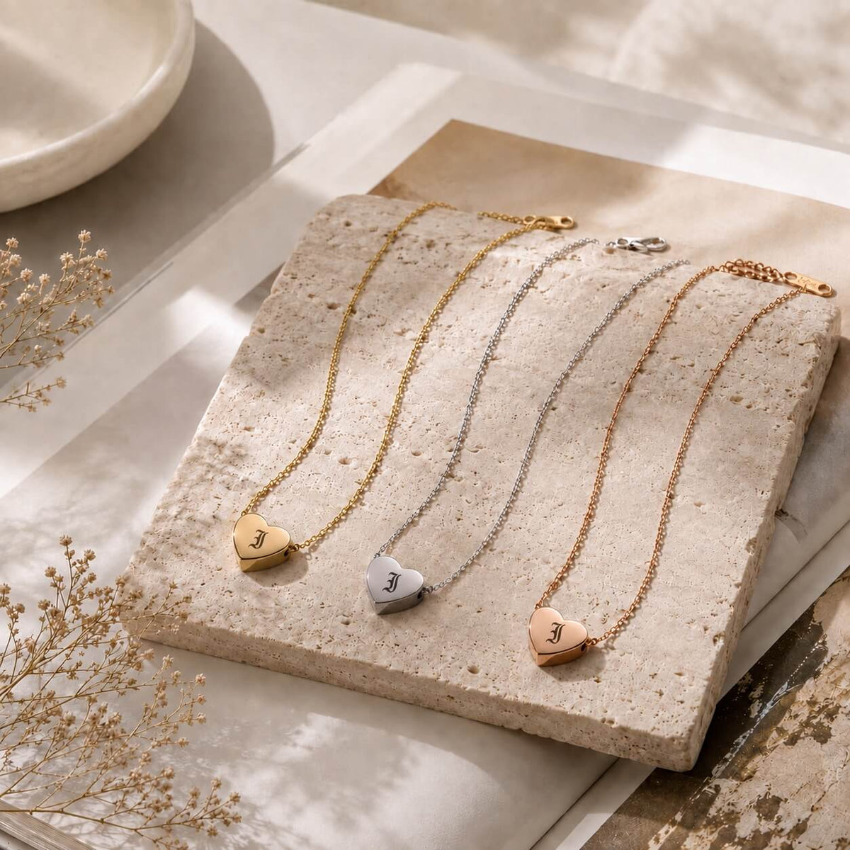 heart pendant necklace