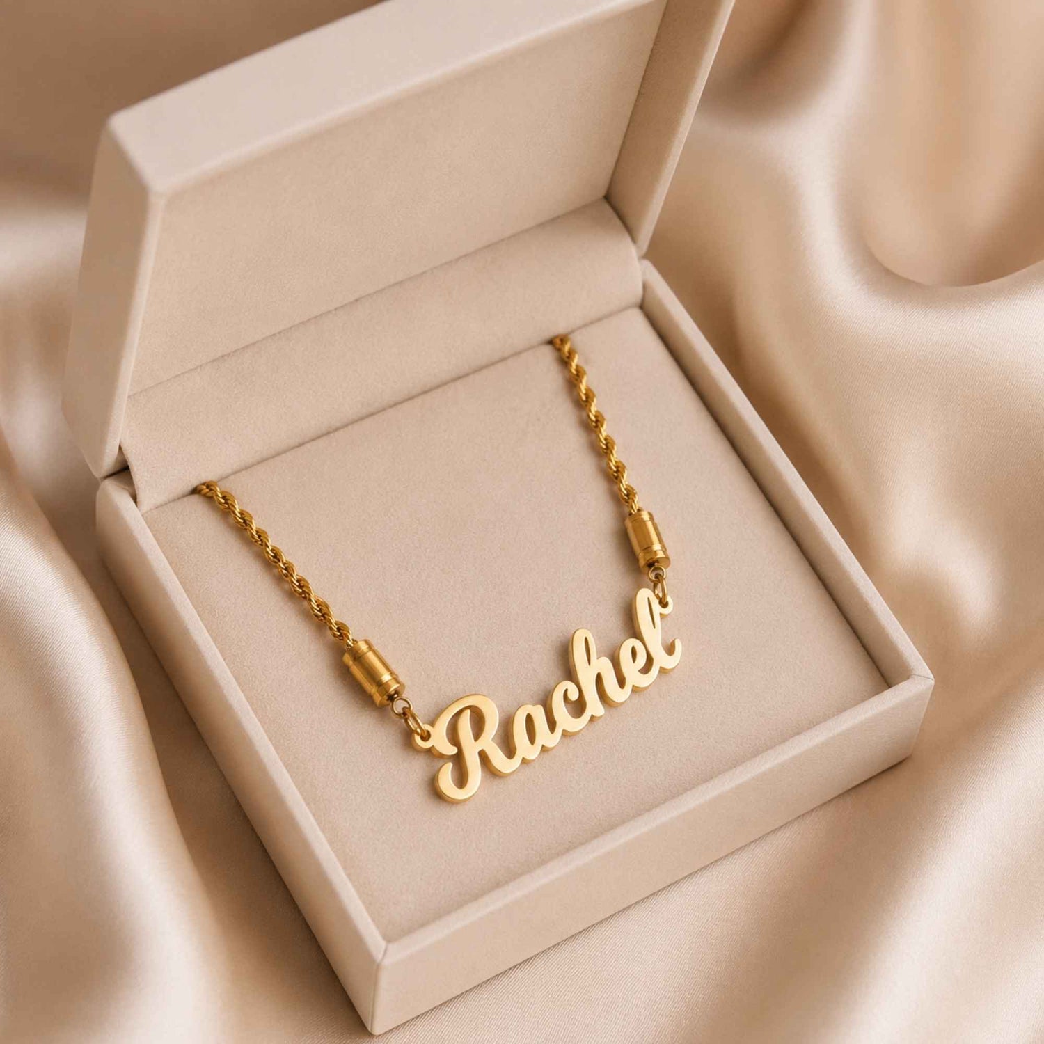 Classic Nameplate Necklace