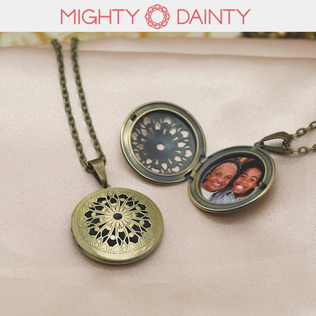 Vintage Medallion Photo Necklace