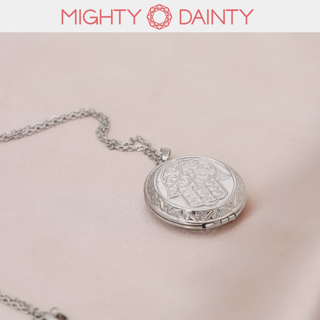 Hamsa hand Round Locket Image Necklace