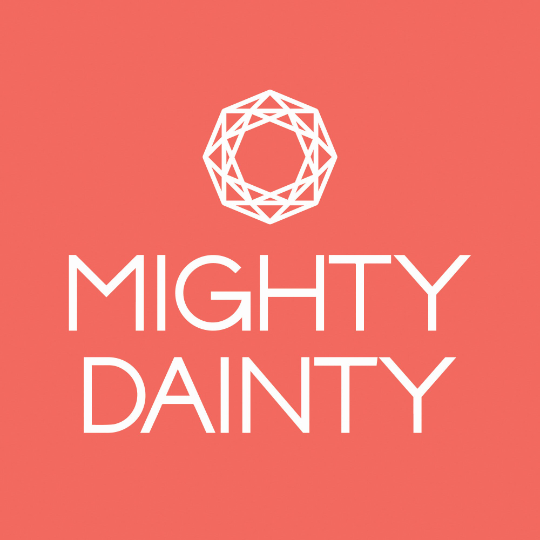 Gold bee stone necklace 